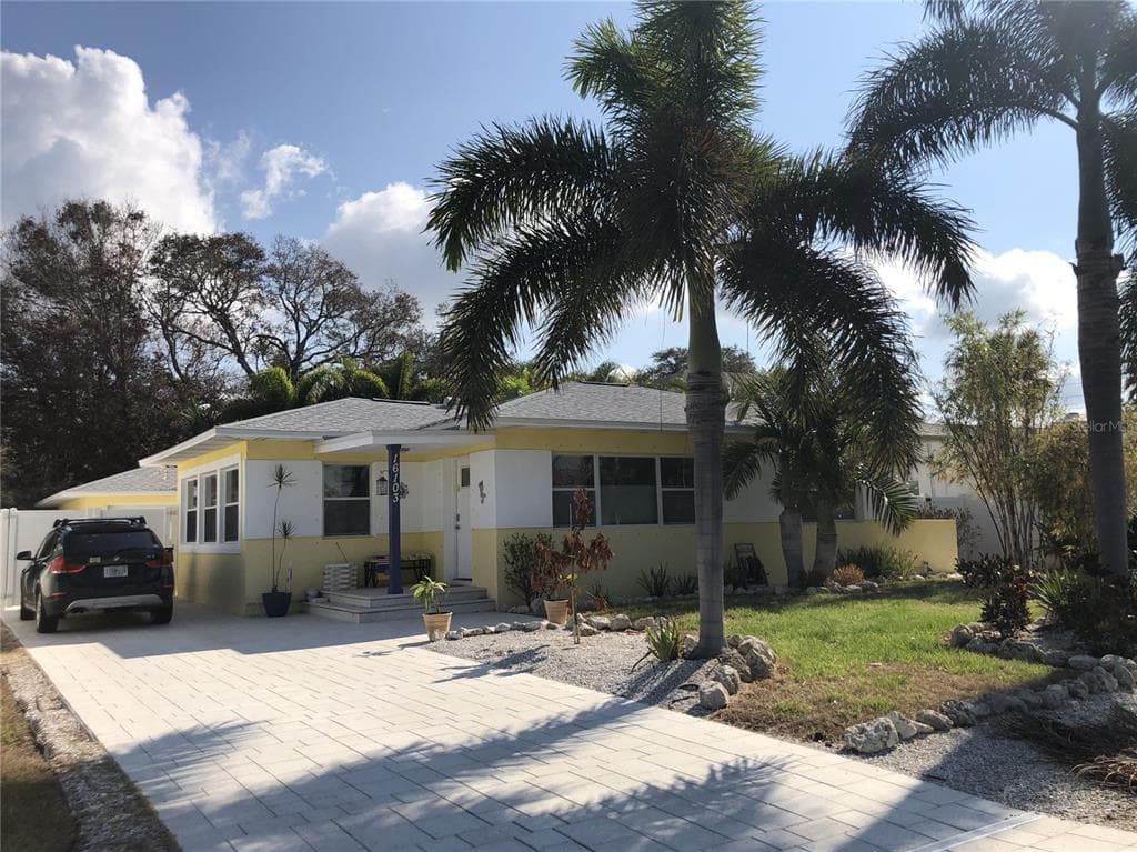 16103 1ST STREET E REDINGTON BEACH, FL 33708