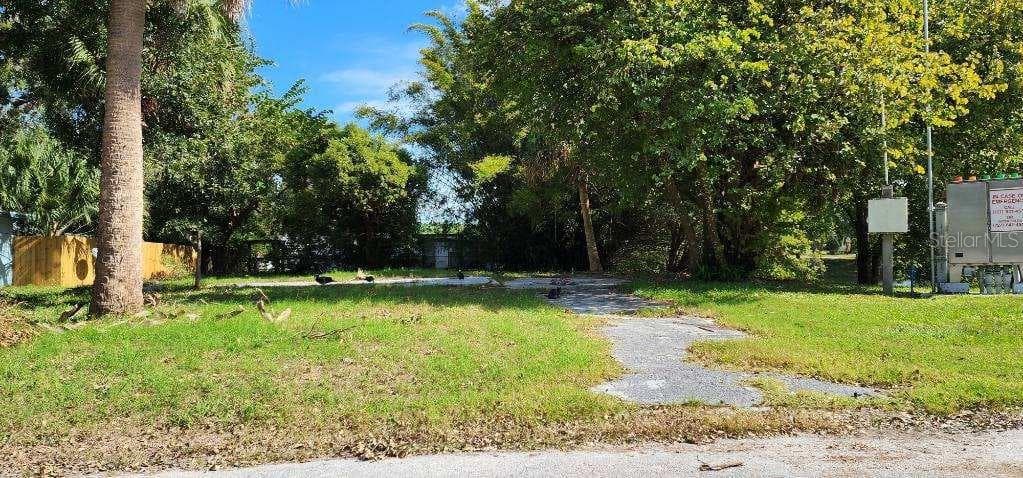5242 BOUGENVILLE DRIVE NEW PORT RICHEY, FL 34652