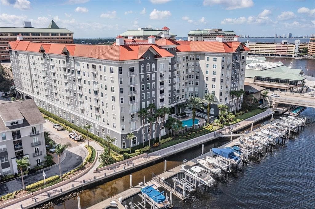 700 S HARBOUR ISLAND BOULEVARD UNIT 547