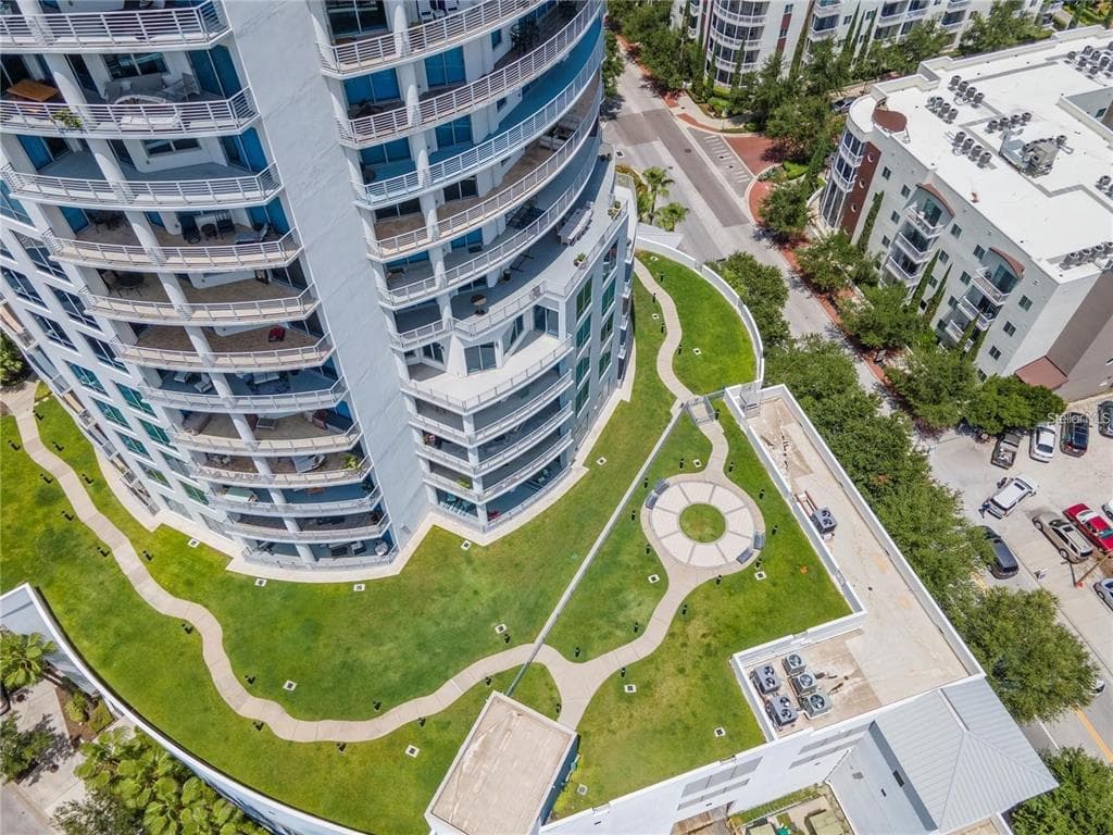 1209 E CUMBERLAND AVENUE UNIT 505 TAMPA, FL 33602