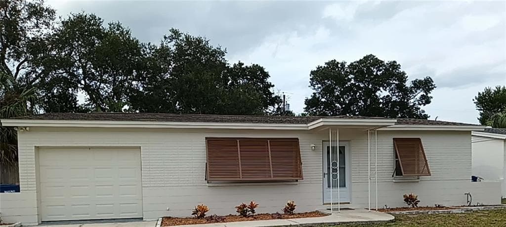 10473 CIRIMOYA LANE SEMINOLE, FL 33772