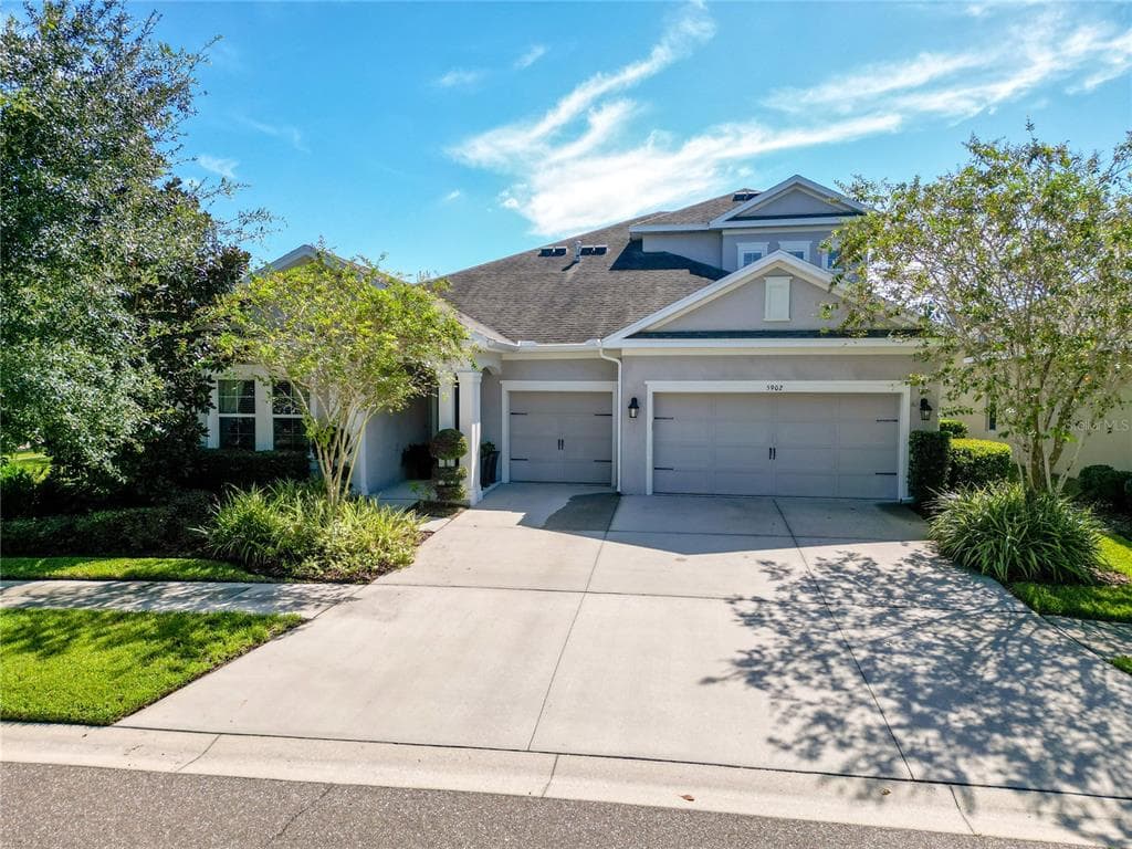 5902 JADE CREEK LANE LITHIA, FL 33547