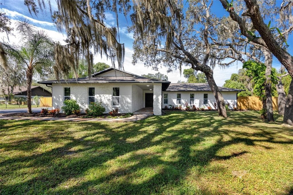8311 TANGLEWOOD DRIVE NEW PORT RICHEY, FL 34654