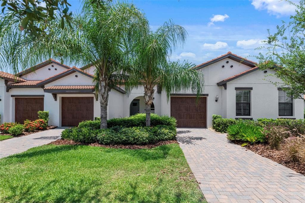 17251 HOLLY WELL AVENUE WIMAUMA, FL 33598