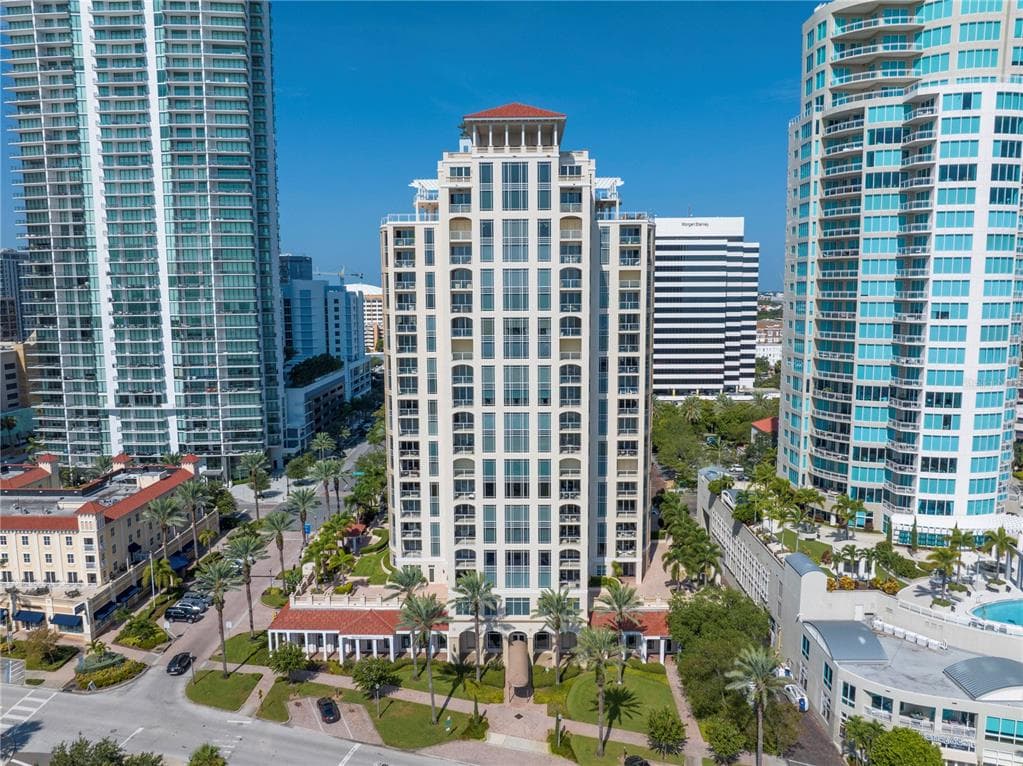 100 BEACH DRIVE NE UNIT 1503 ST PETERSBURG, FL 33701
