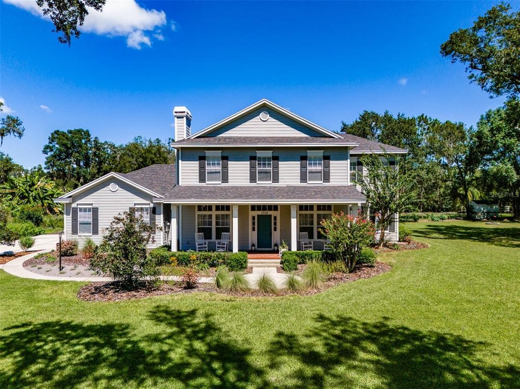 1910 WALLACE ROAD LUTZ, FL 33549