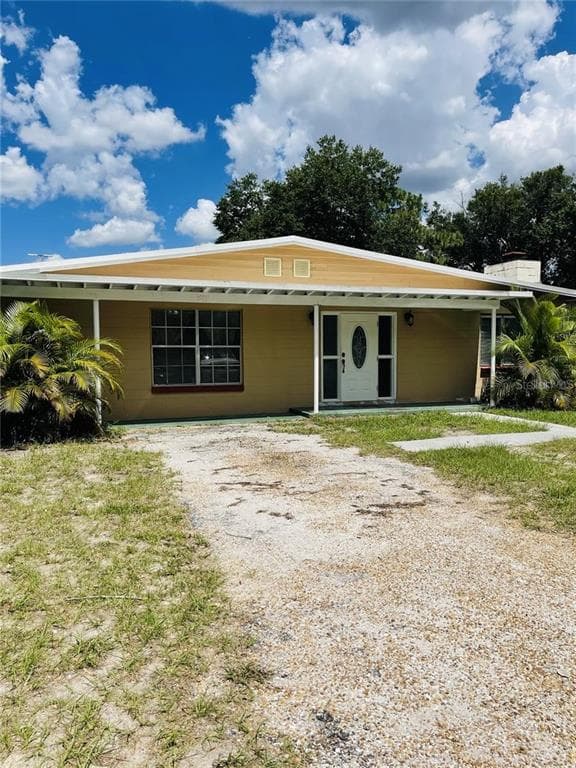 10917 N DIXON AVENUE TAMPA, FL 33612