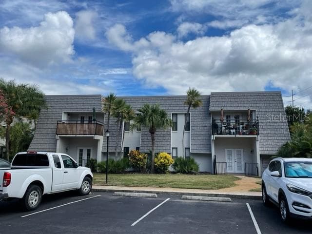 718 LYNDHURST STREET UNIT 903 DUNEDIN, FL 34698