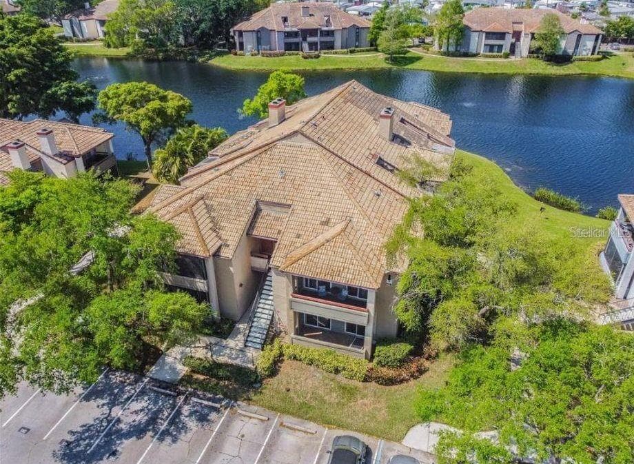 10263 GANDY BOULEVARD N UNIT 607 ST PETERSBURG, FL 33702