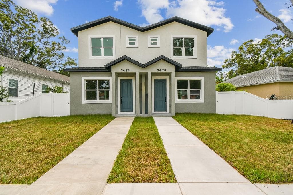 3476 17TH AVENUE S ST PETERSBURG, FL 33711