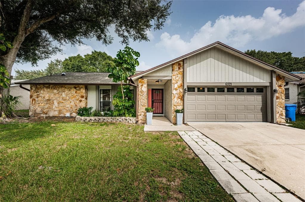 6521 SEAFAIRER DRIVE