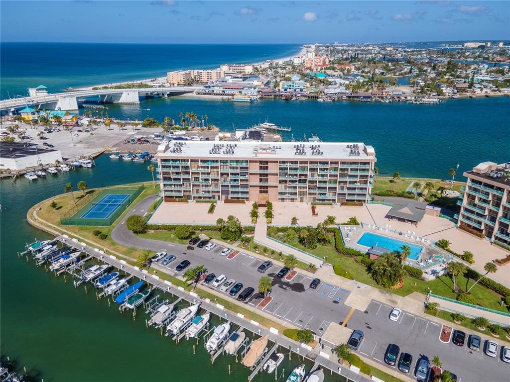 1 KEY CAPRI UNIT 613W TREASURE ISLAND, FL 33706