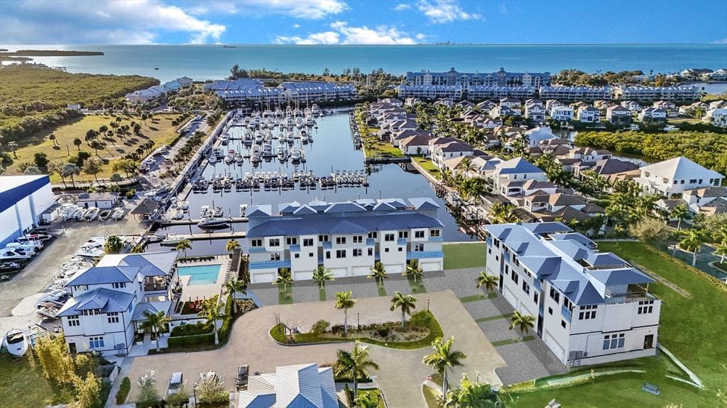 3023 BERMUDA SLOOP CIRCLE RUSKIN, FL 33570