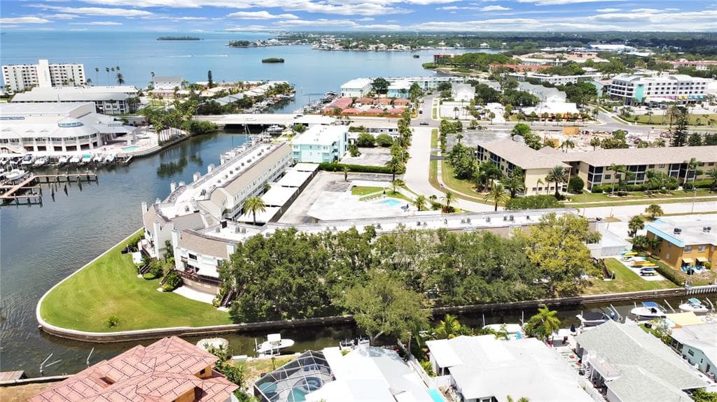 433 S PAULA DRIVE UNIT 7