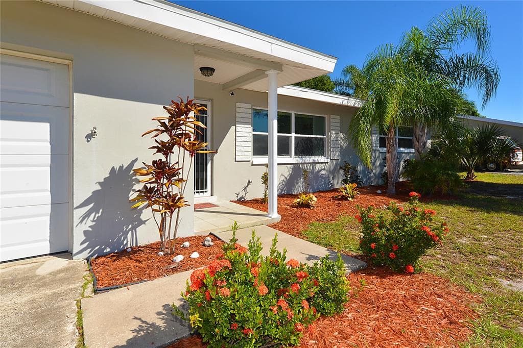 620 RICHMOND STREET DUNEDIN, FL 34698