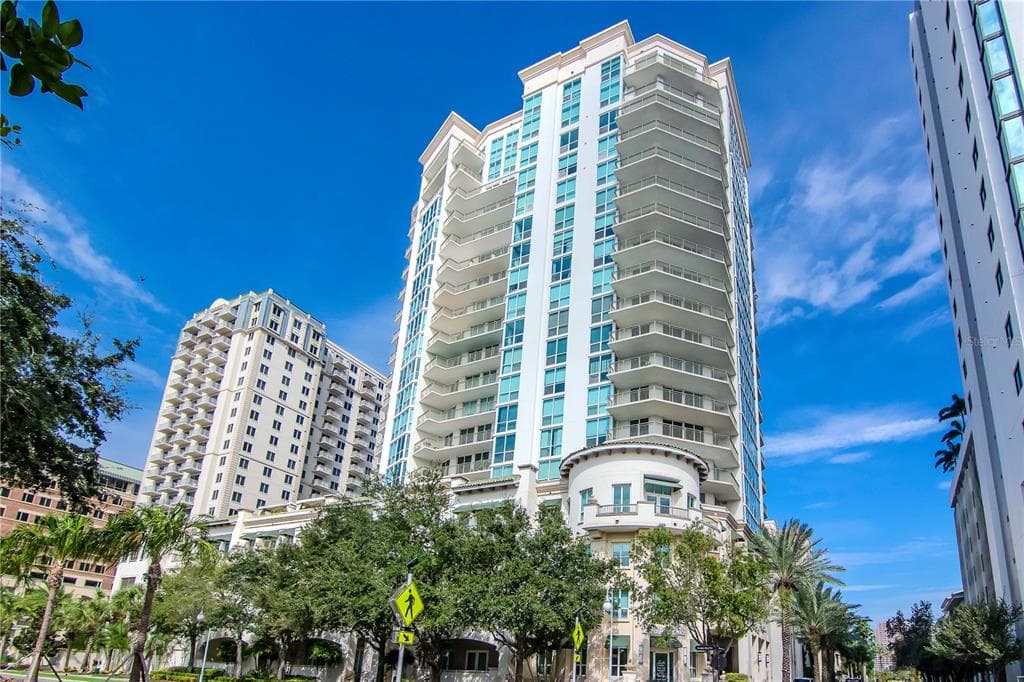 450 KNIGHTS RUN AVENUE UNIT 1503