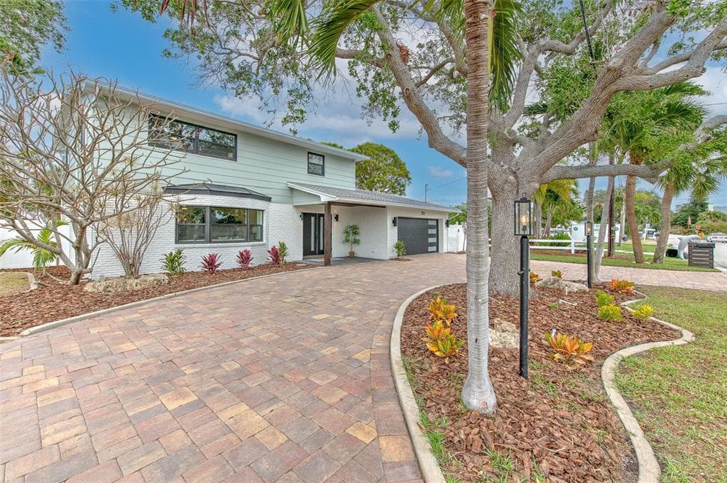 701 59TH AVENUE ST PETE BEACH, FL 33706
