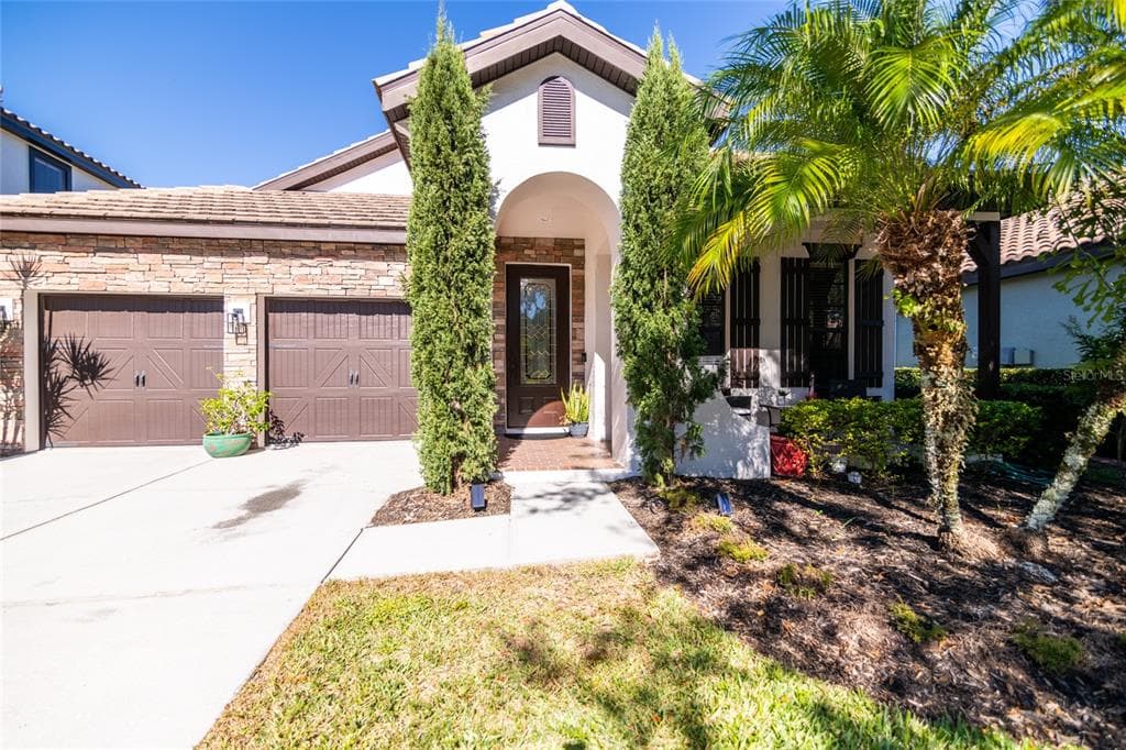 20348 CHESTNUT GROVE DRIVE TAMPA, FL 33647