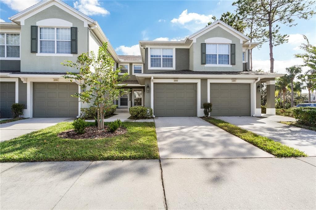 2253 KINGS PALACE DRIVE RIVERVIEW, FL 33578