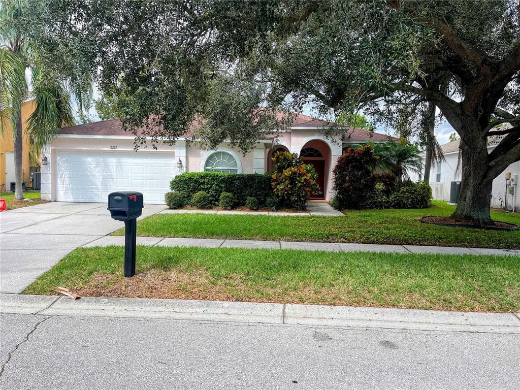 11212 SAILBROOKE DRIVE RIVERVIEW, FL 33579