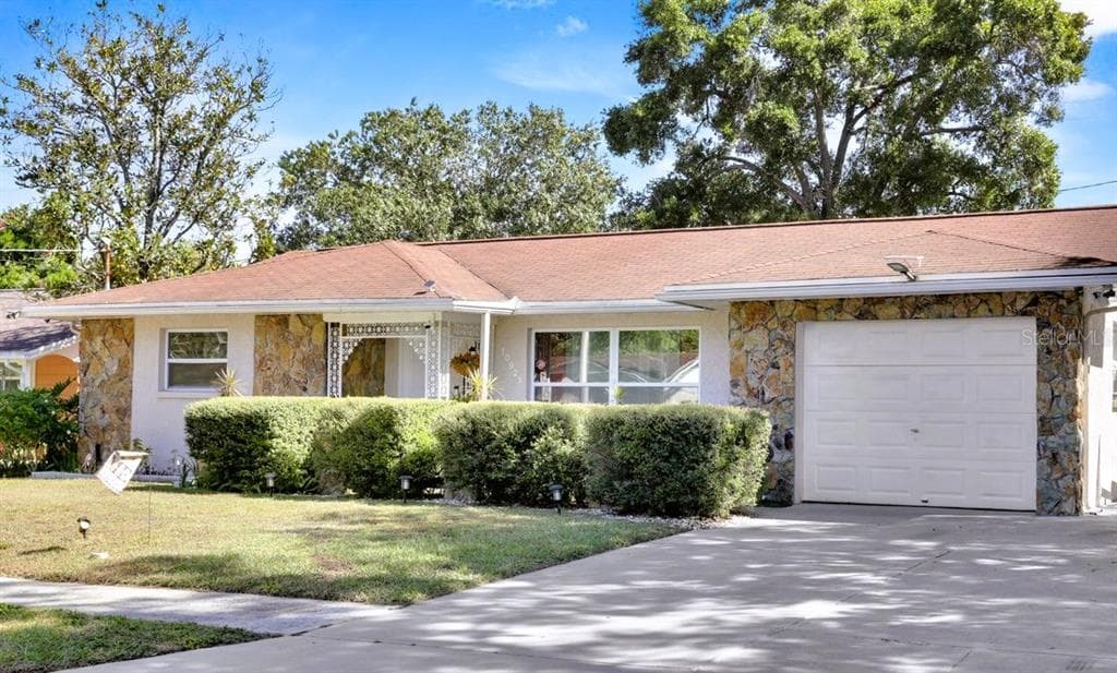 10921 N 29TH STREET TAMPA, FL 33612