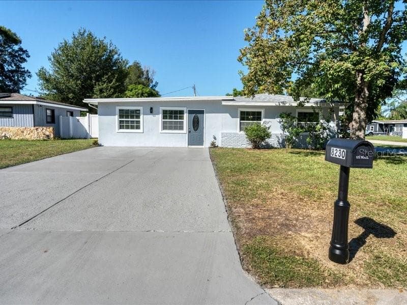 8230 65TH STREET N PINELLAS PARK, FL 33781