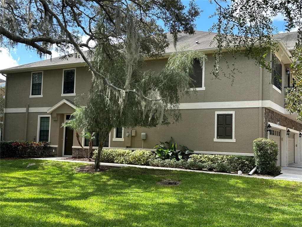 5530 KINGLETHILL DRIVE LITHIA, FL 33547