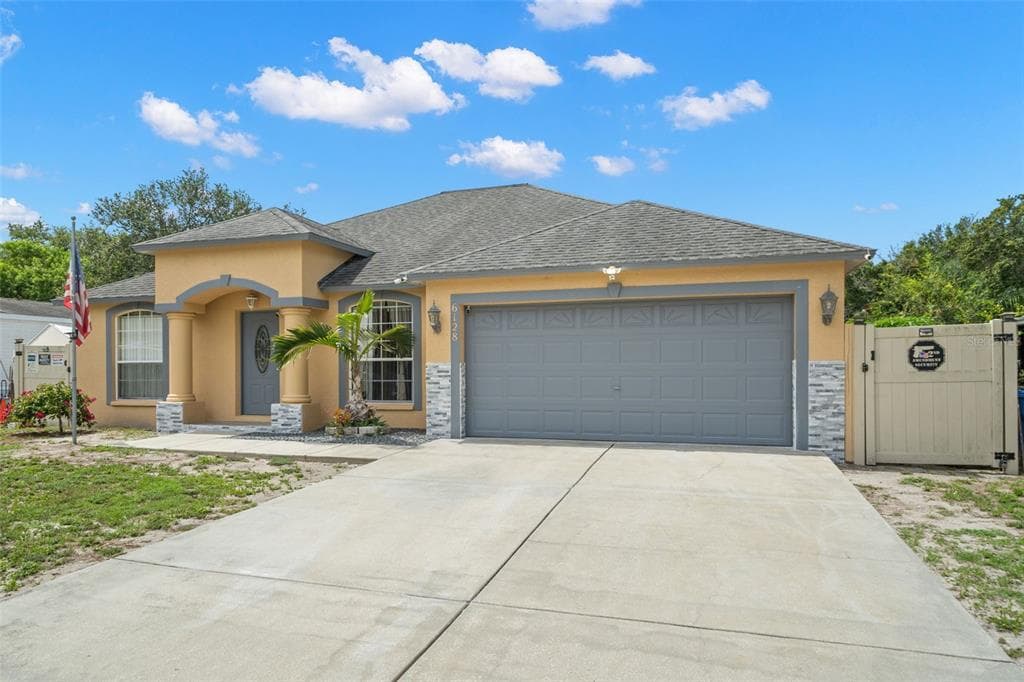 6128 110TH AVENUE N PINELLAS PARK, FL 33782
