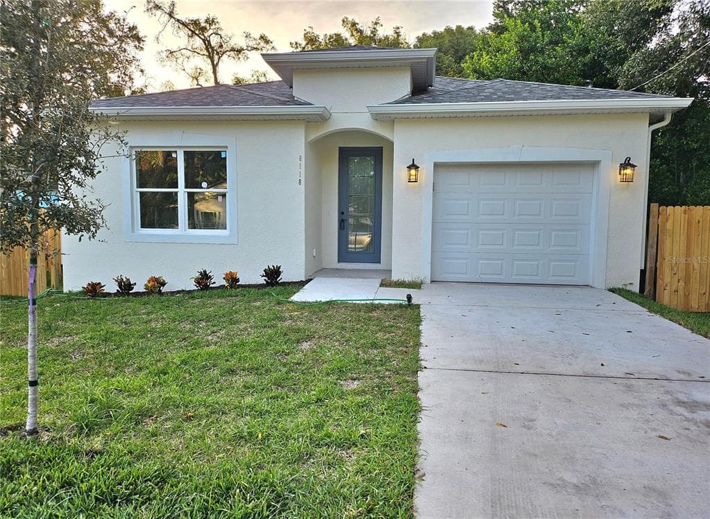8118 N SEMMES STREET TAMPA, FL 33604