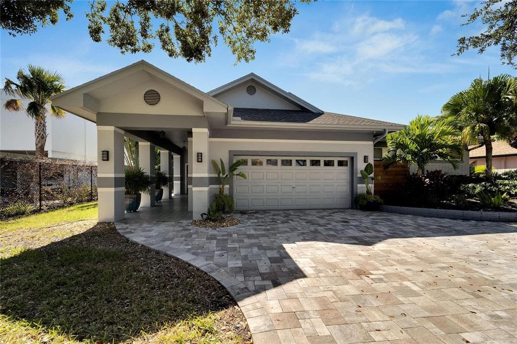 5 TREASURE LANE TREASURE ISLAND, FL 33706