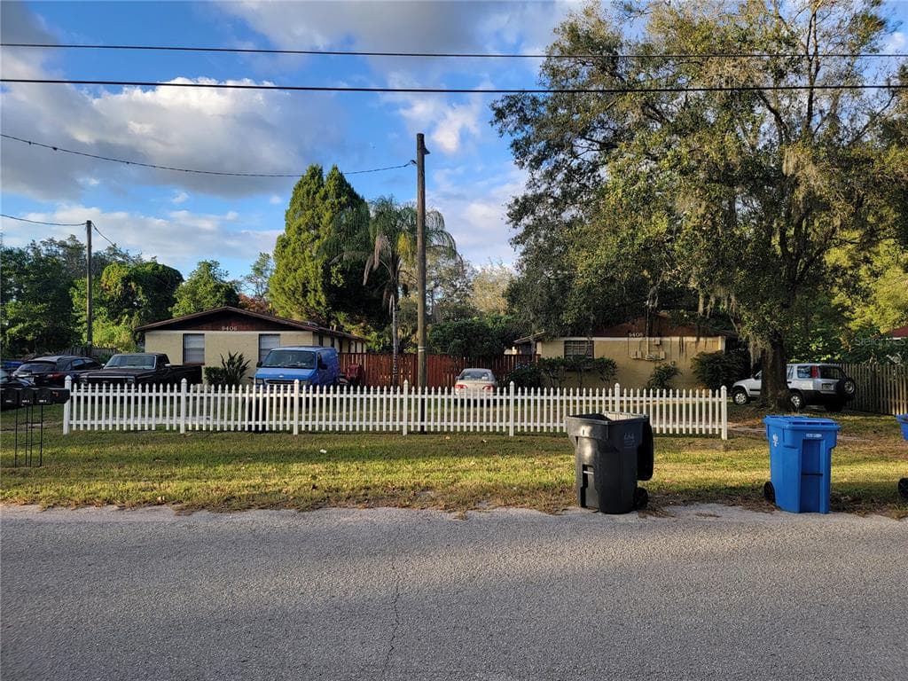9408 GOLDENROD ROAD THONOTOSASSA, FL 33592