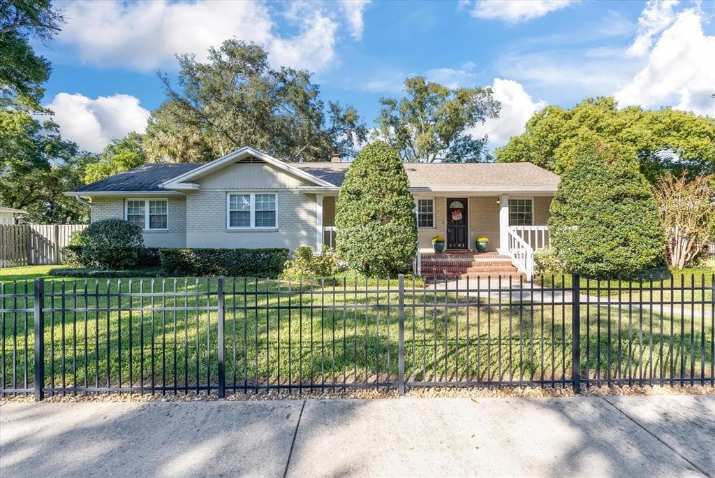 3601 W BARCELONA STREET TAMPA, FL 33629