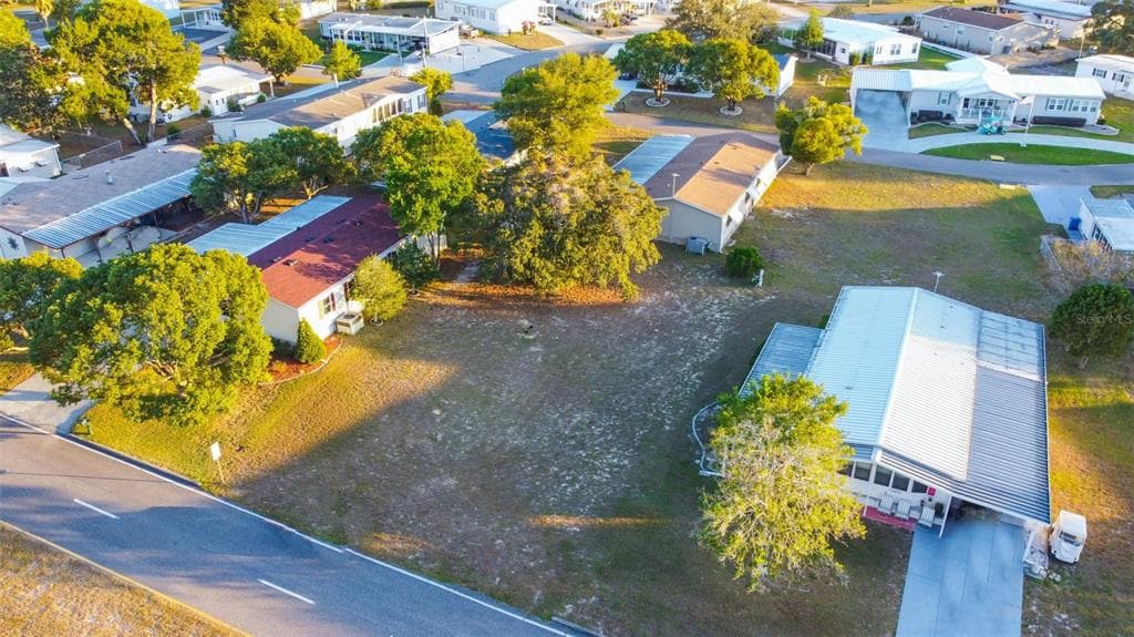 16059 BROOKRIDGE BOULEVARD BROOKSVILLE, FL 34613
