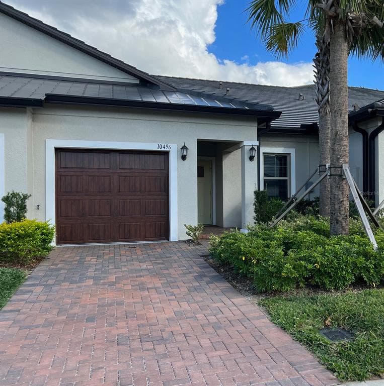 10496 ECHO DOCK LOOP