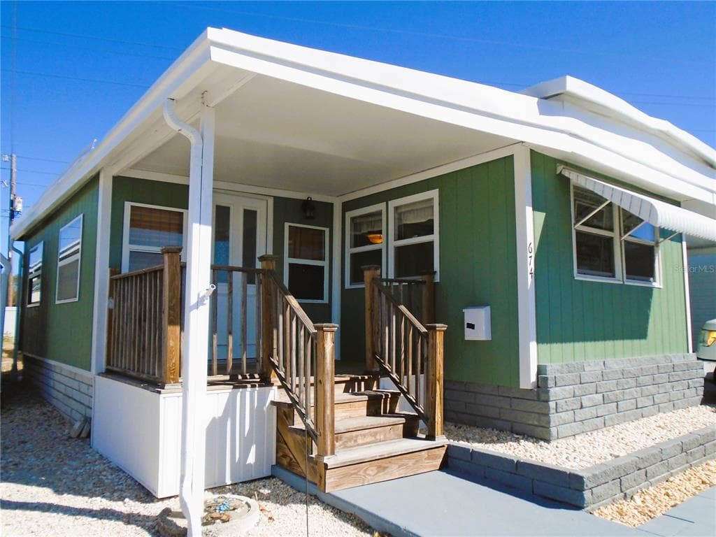 674 52ND WAY S UNIT 52