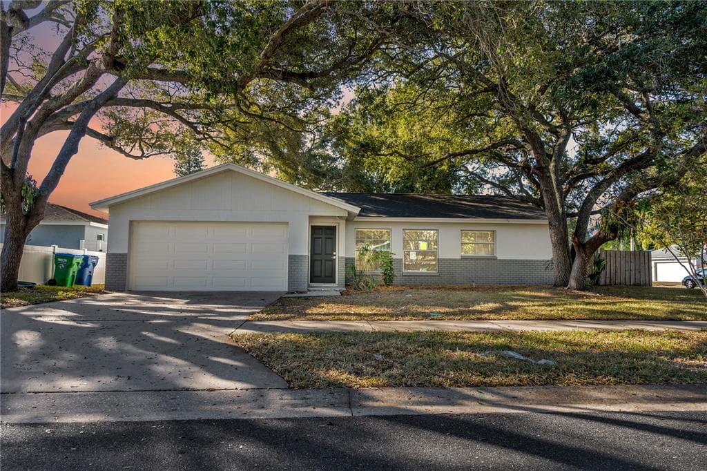 11750 110TH TERRACE LARGO, FL 33778