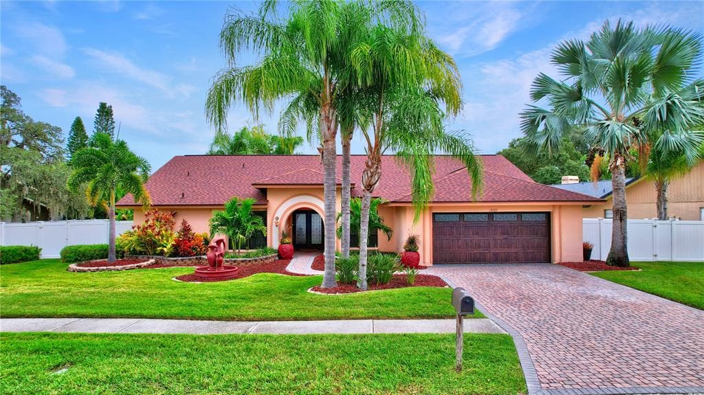 13709 CHESTERSALL DRIVE TAMPA, FL 33624