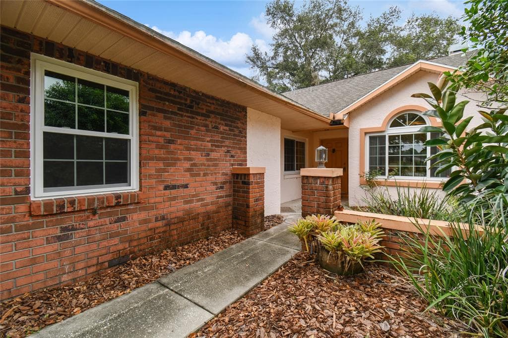 6458 BRENTWOOD DRIVE ZEPHYRHILLS, FL 33542