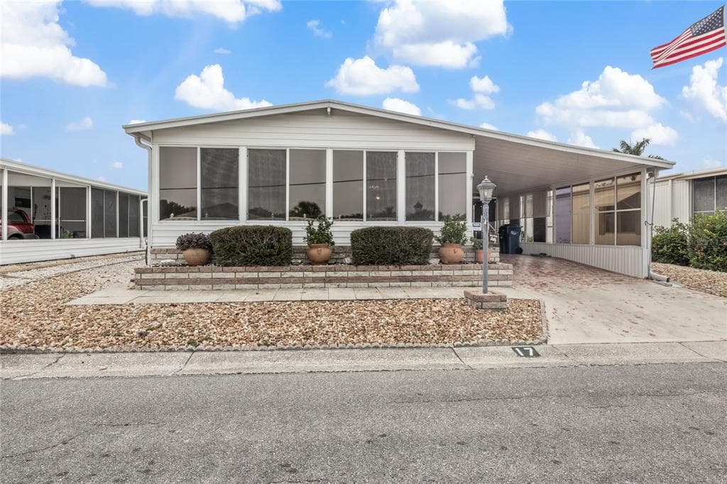 2107 PALMA SOLA BOULEVARD UNIT 17 BRADENTON, FL 34209