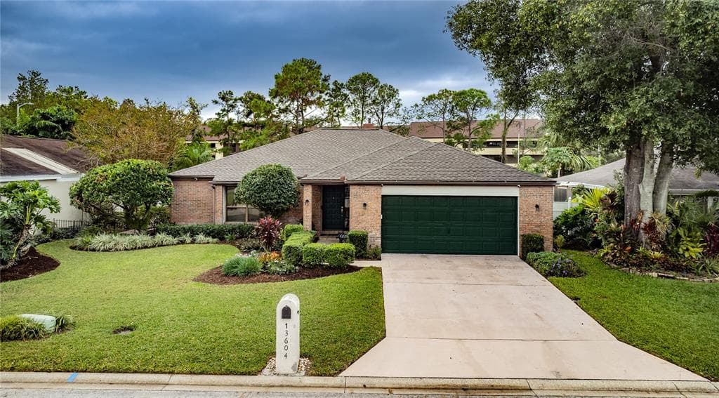 13604 CLUBSIDE DRIVE TAMPA, FL 33624