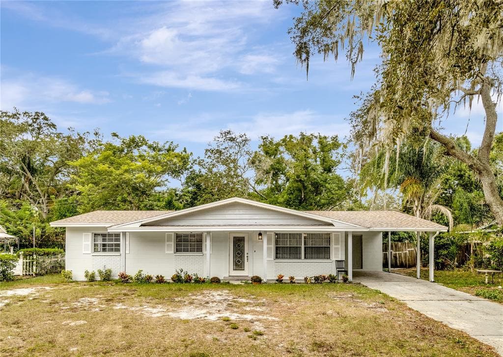 14904 W HARDY DRIVE TAMPA, FL 33613