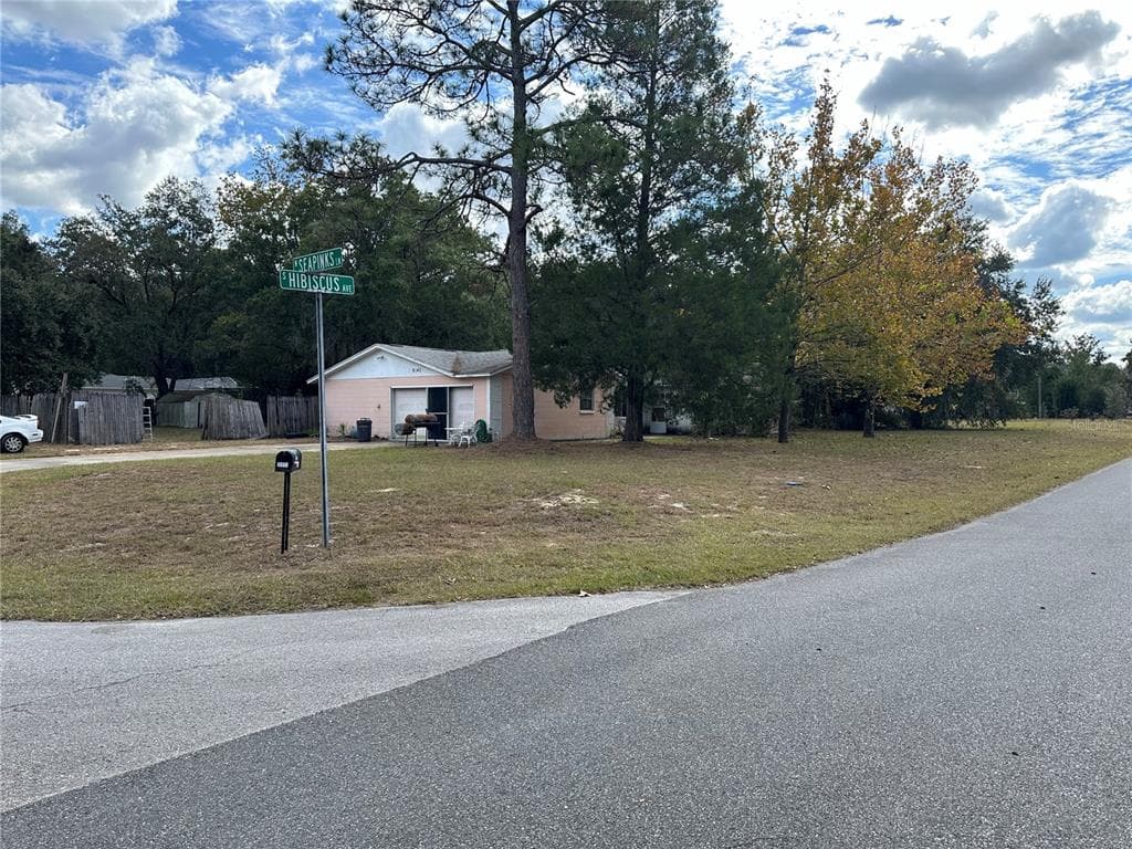 9140 W SEAPINKS LANE CRYSTAL RIVER, FL 34429