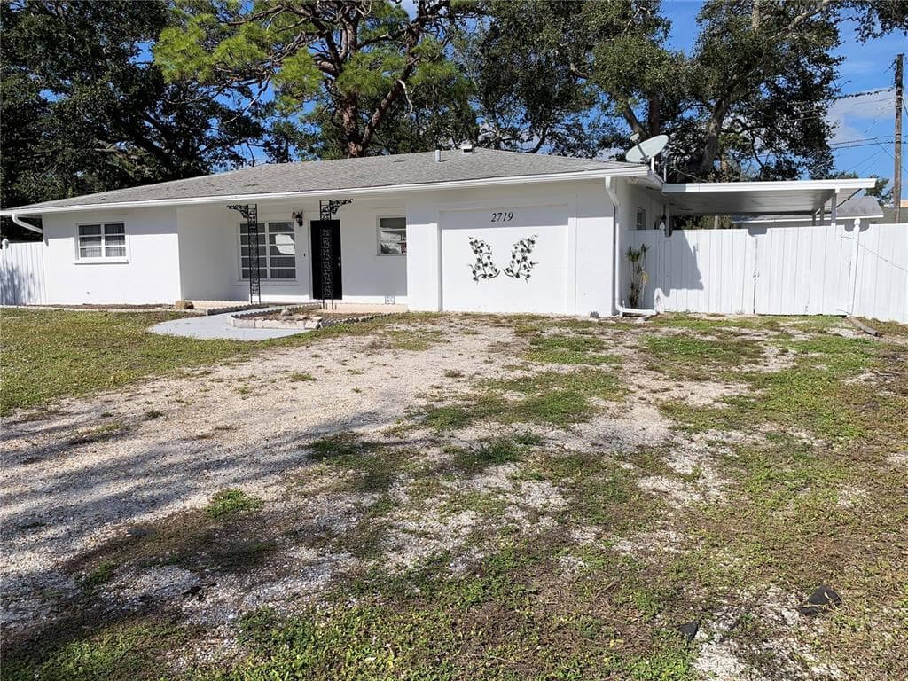 2719 TEMPLE STREET SARASOTA, FL 34239