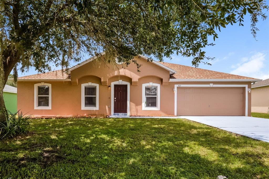 421 EAGLE DRIVE POINCIANA, FL 34759