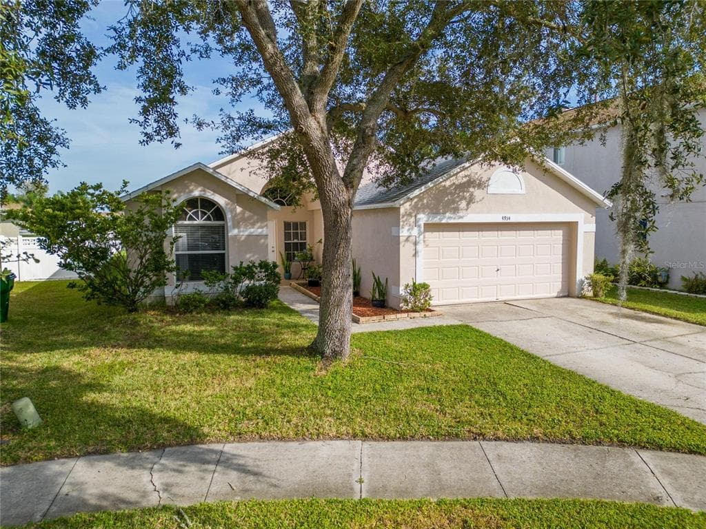 4934 WESSEX WAY LAND O LAKES, FL 34639