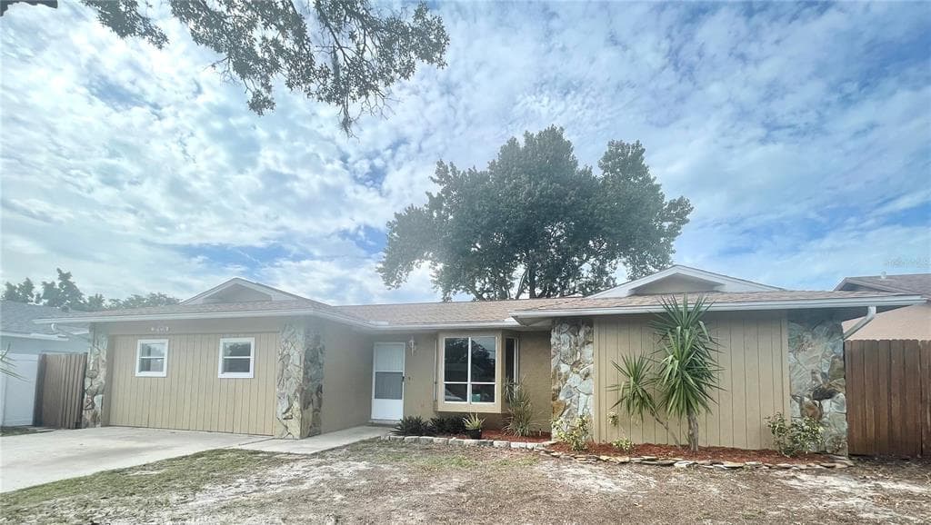 11321 ZIMMERMAN ROAD PORT RICHEY, FL 34668