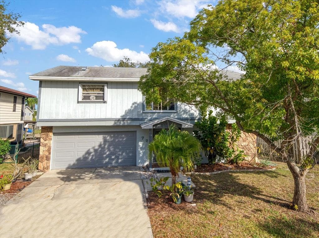 72 GULFWINDS DRIVE PALM HARBOR, FL 34683