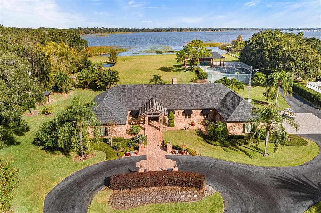 3635 COUNTRY CLUB ROAD S WINTER HAVEN, FL 33881