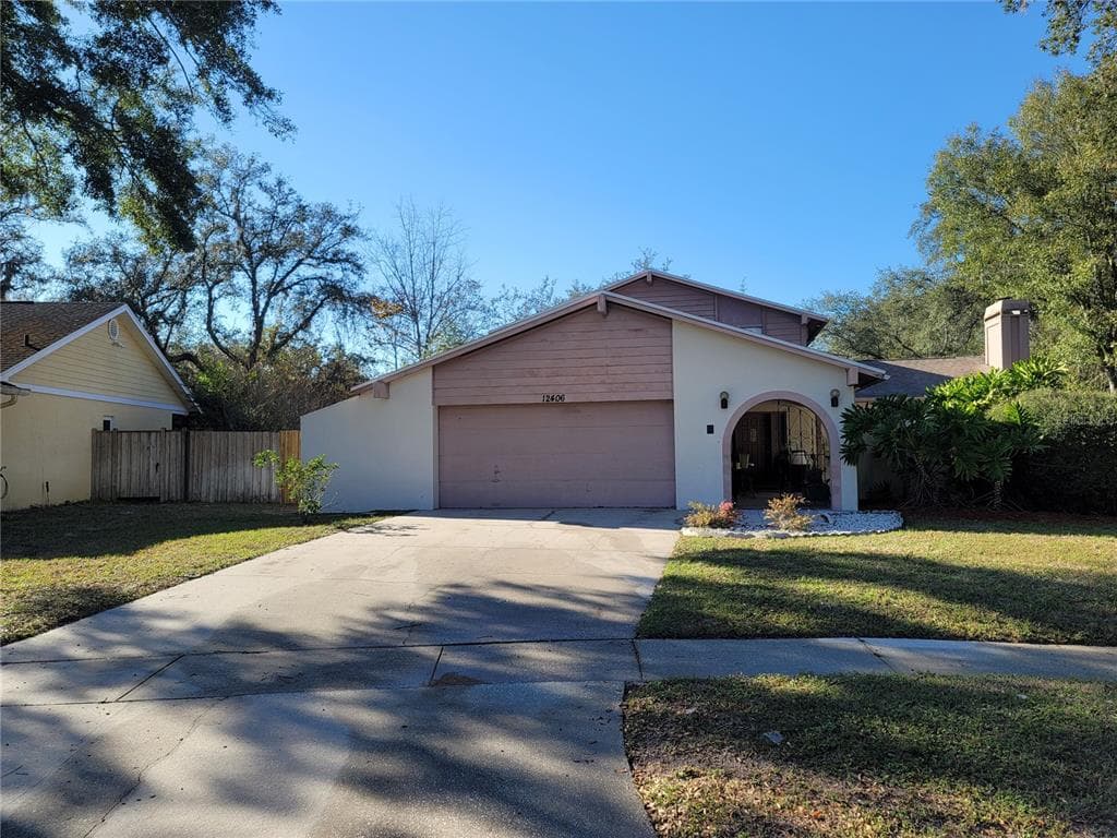 12406 PAMPAS PLACE TEMPLE TERRACE, FL 33617