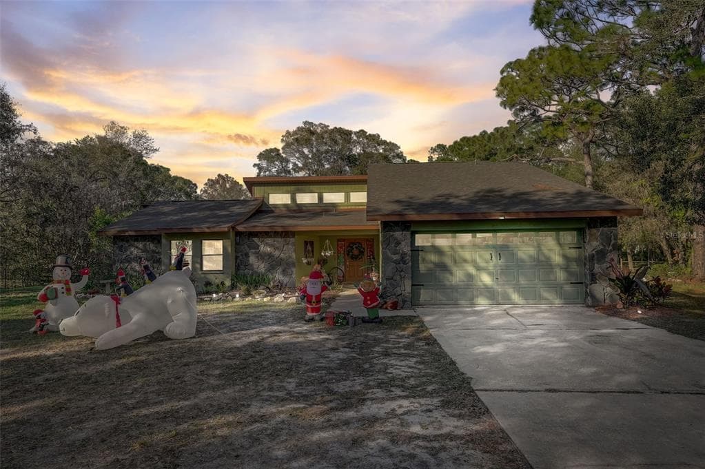 6441 MILLSTONE DRIVE NEW PORT RICHEY, FL 34655